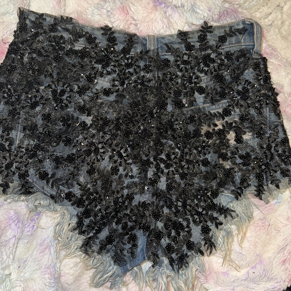 Hand Embroidered Shorts - Picture 3 of 3